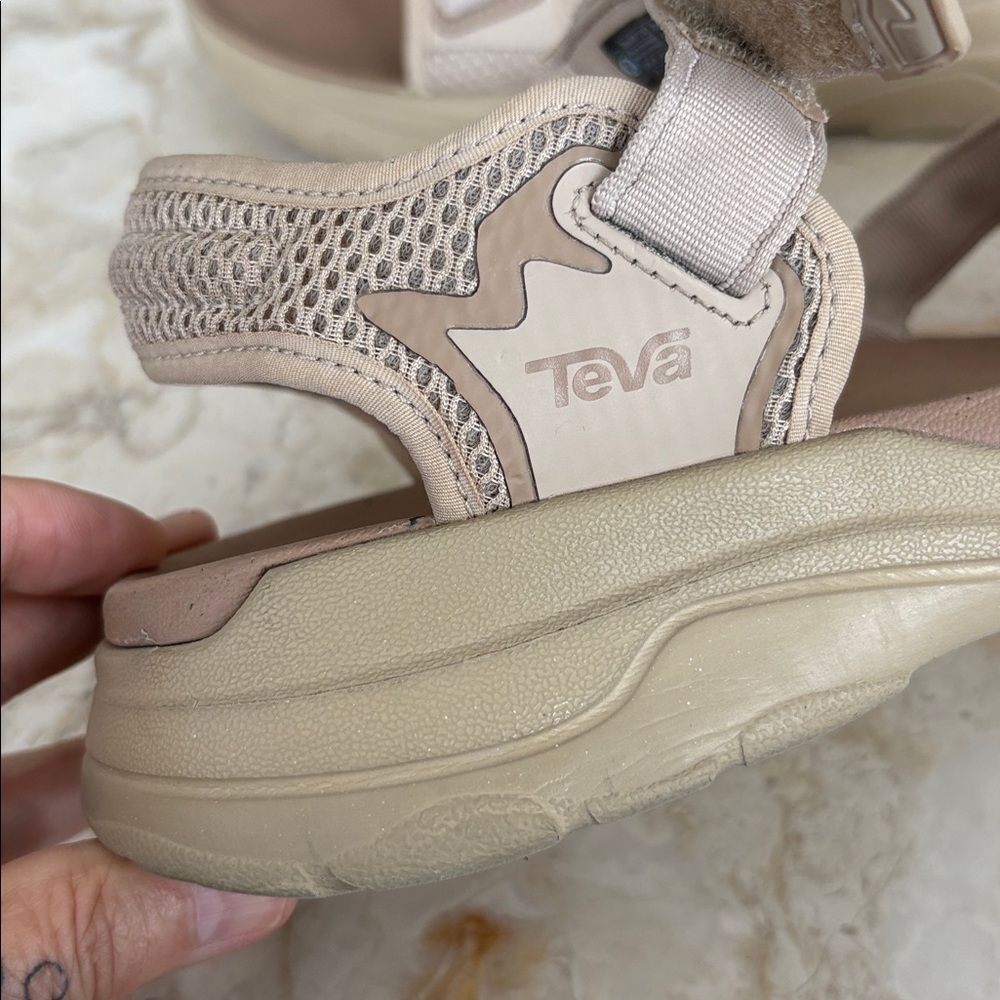 Teva Women's Zymic Sandals Women’s – Neutral Beige – Sport Comfort - Picture 8 of 12